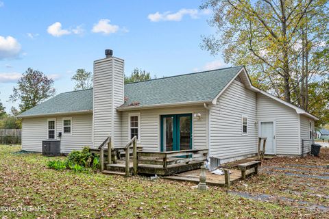 A home in Hubert