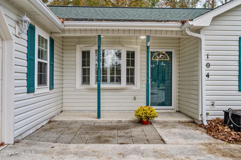 A home in Hubert