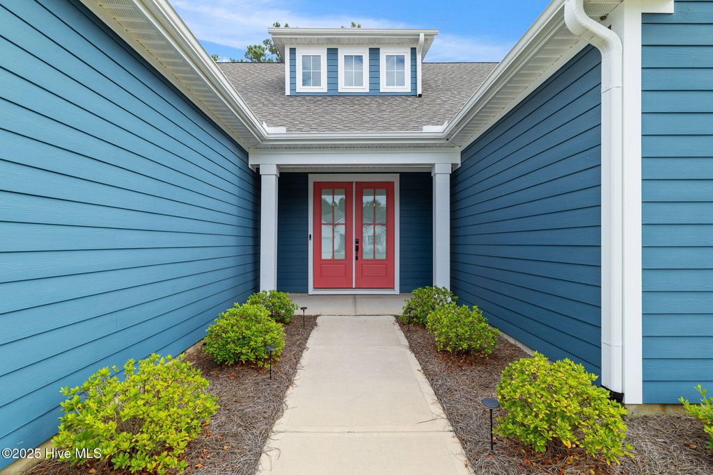 Photo of 7955 Harrier Circle, Leland, NC 28451 (MLS # 100528786)