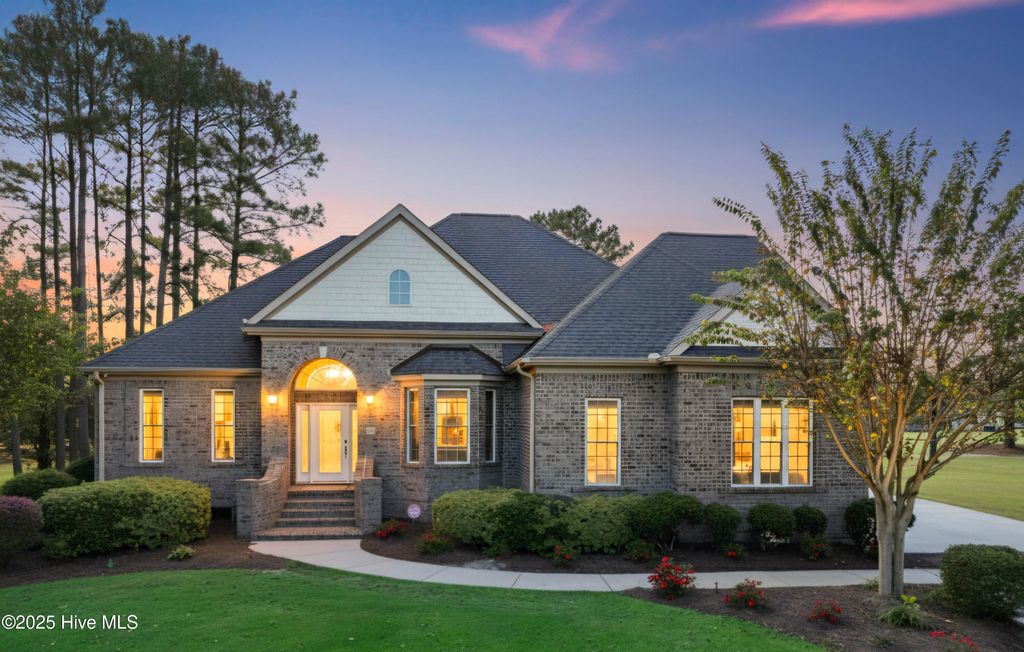 Photo of 433 Crow Creek Drive NW, Calabash, NC 28467 (MLS # 100537525)