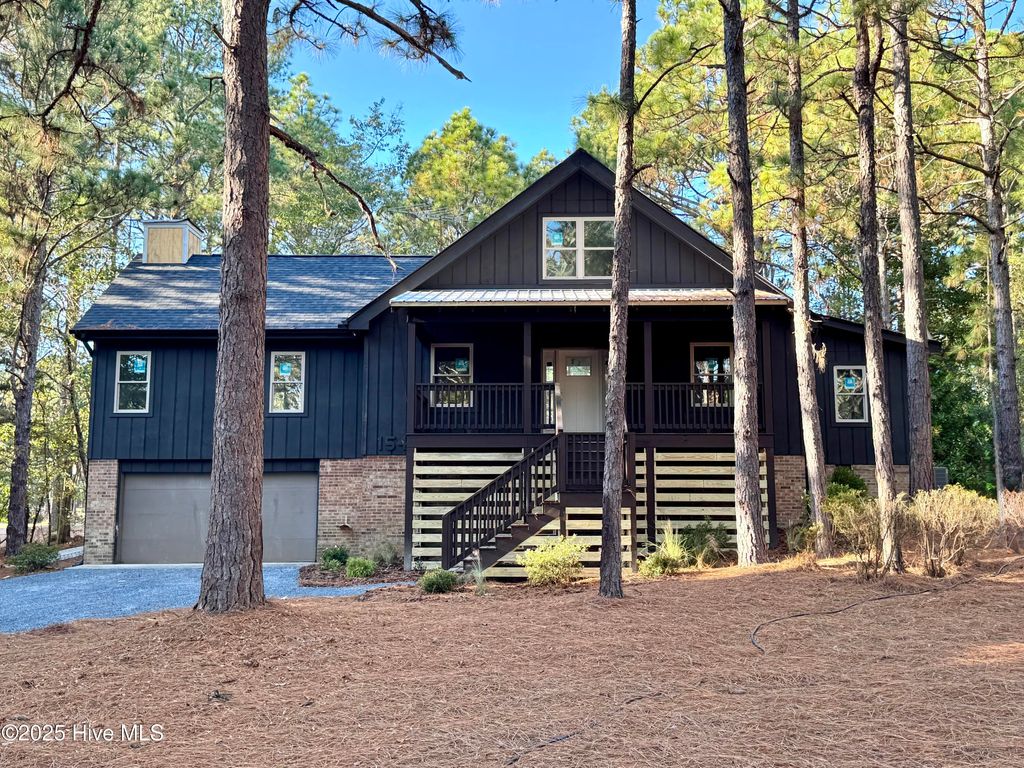 Photo of 154 E Devonshire Avenue, West End, NC 27376 (MLS # 100536450)