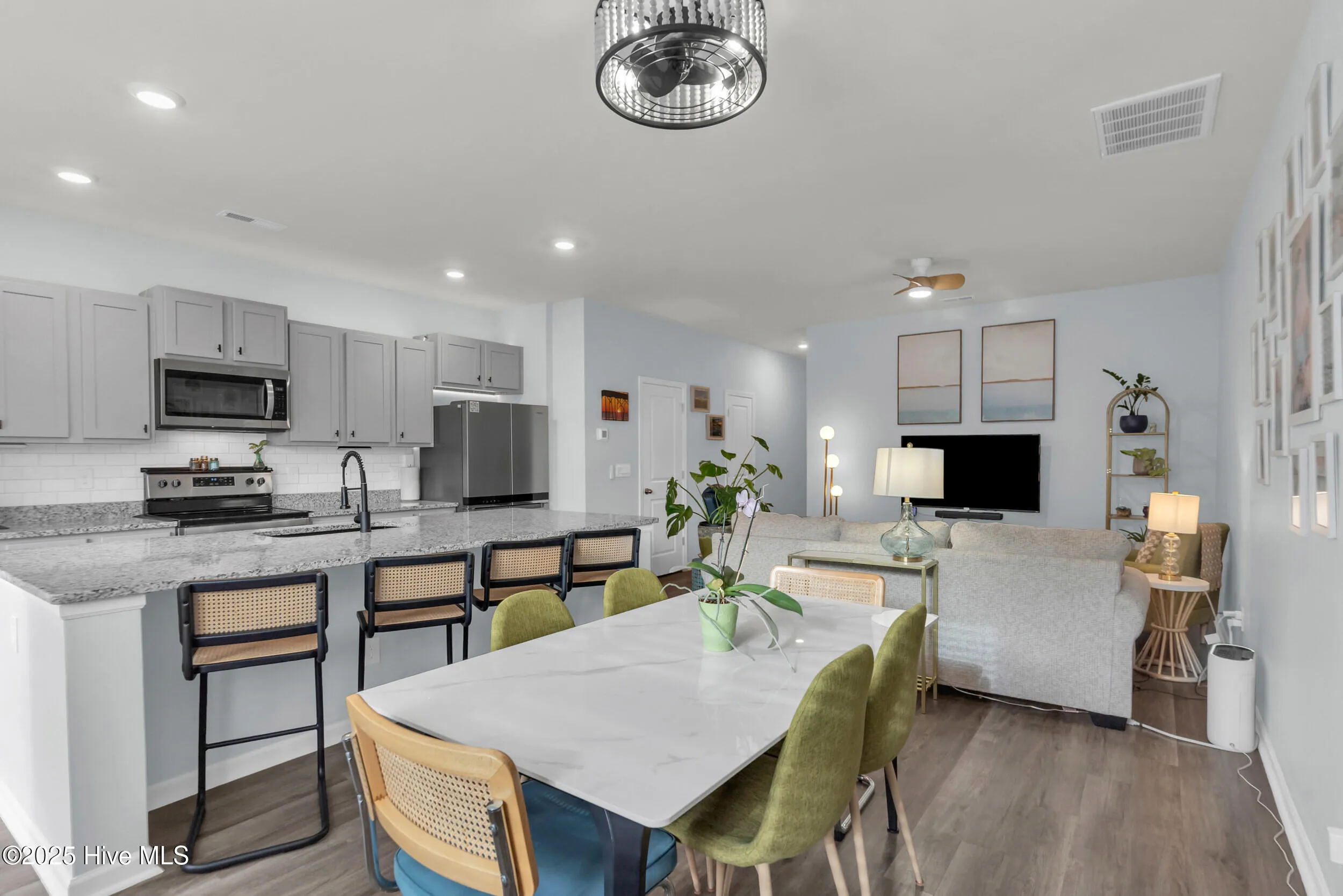 Wilmington, North Carolina 28412, United States, 3 Bedrooms Bedrooms, ,3 BathroomsBathrooms,Residential,Active,252451