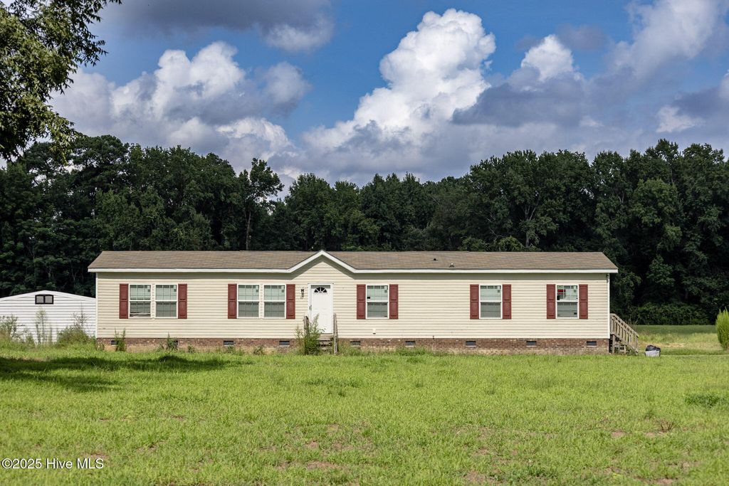 Photo of 63 Newton Road, Red Springs, NC 28377 (MLS # 100526737)
