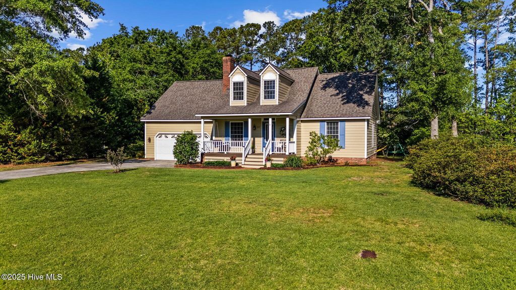 Photo of 645 Boundaryline Drive NW, Calabash, NC 28467 (MLS # 100506546)