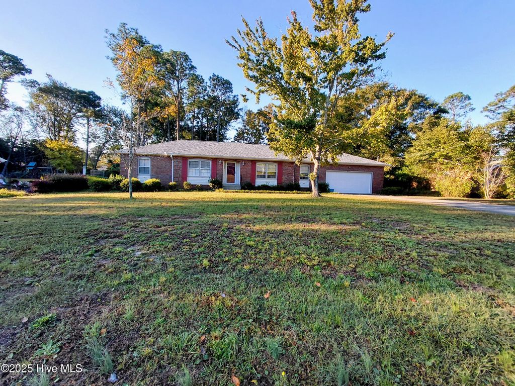 Photo of 229 Seminole Trail, Wilmington, NC 28409 (MLS # 100537409)