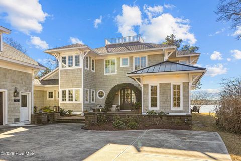 A home in Beaufort