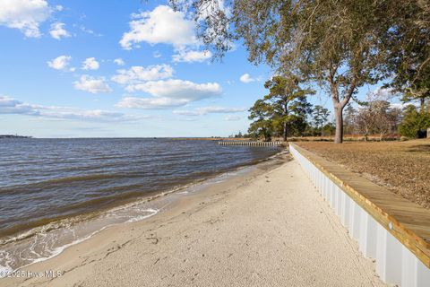 A home in Beaufort