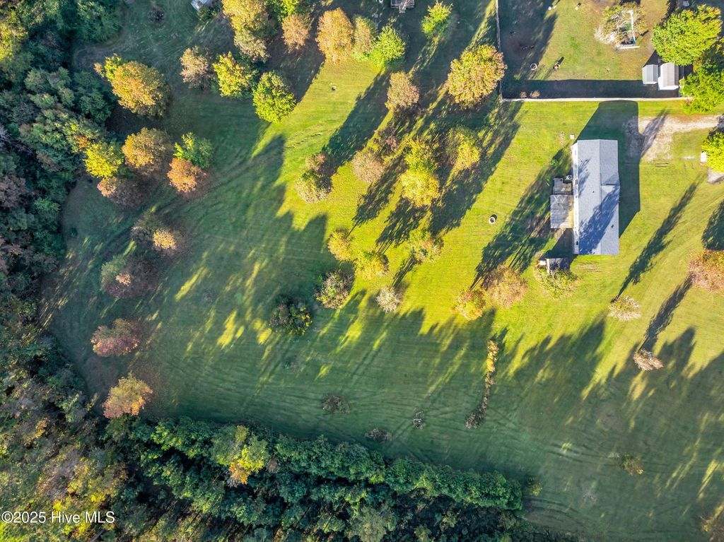 Photo of 424 Turkey Creek Road, Rocky Point, NC 28457 (MLS # 100540708)