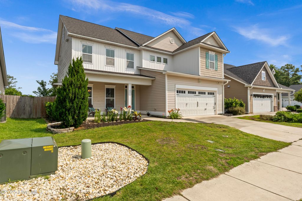 Photo of 97 Violetear Ridge, Hampstead, NC 28443 (MLS # 100511448)