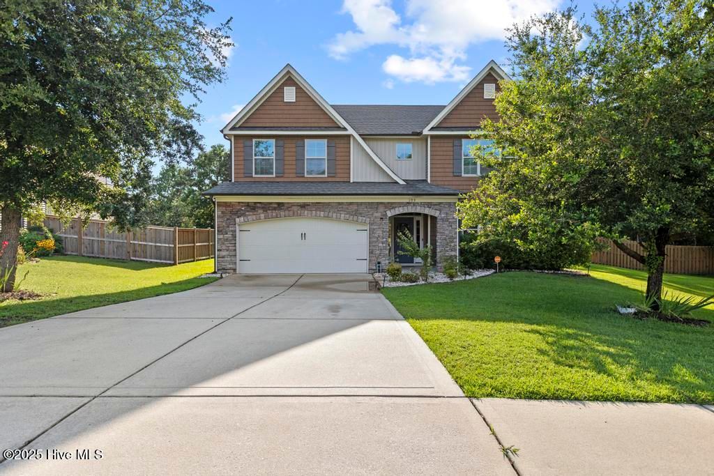 Photo of 109 Creek End Court, Swansboro, NC 28584 (MLS # 100515130)