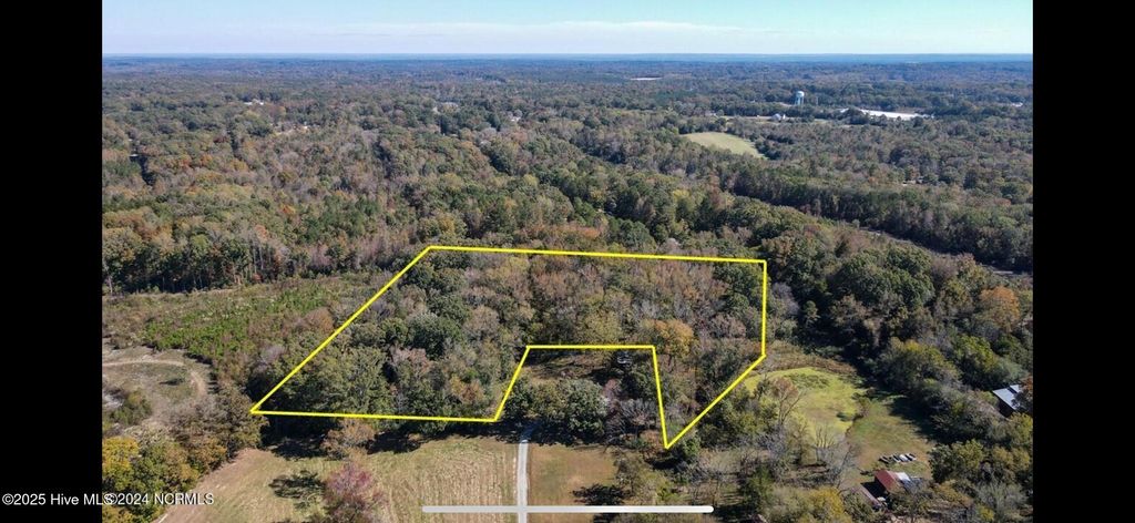 Photo of 0 Sunset Hills Road, Robbins, NC 27325 (MLS # 100537181)