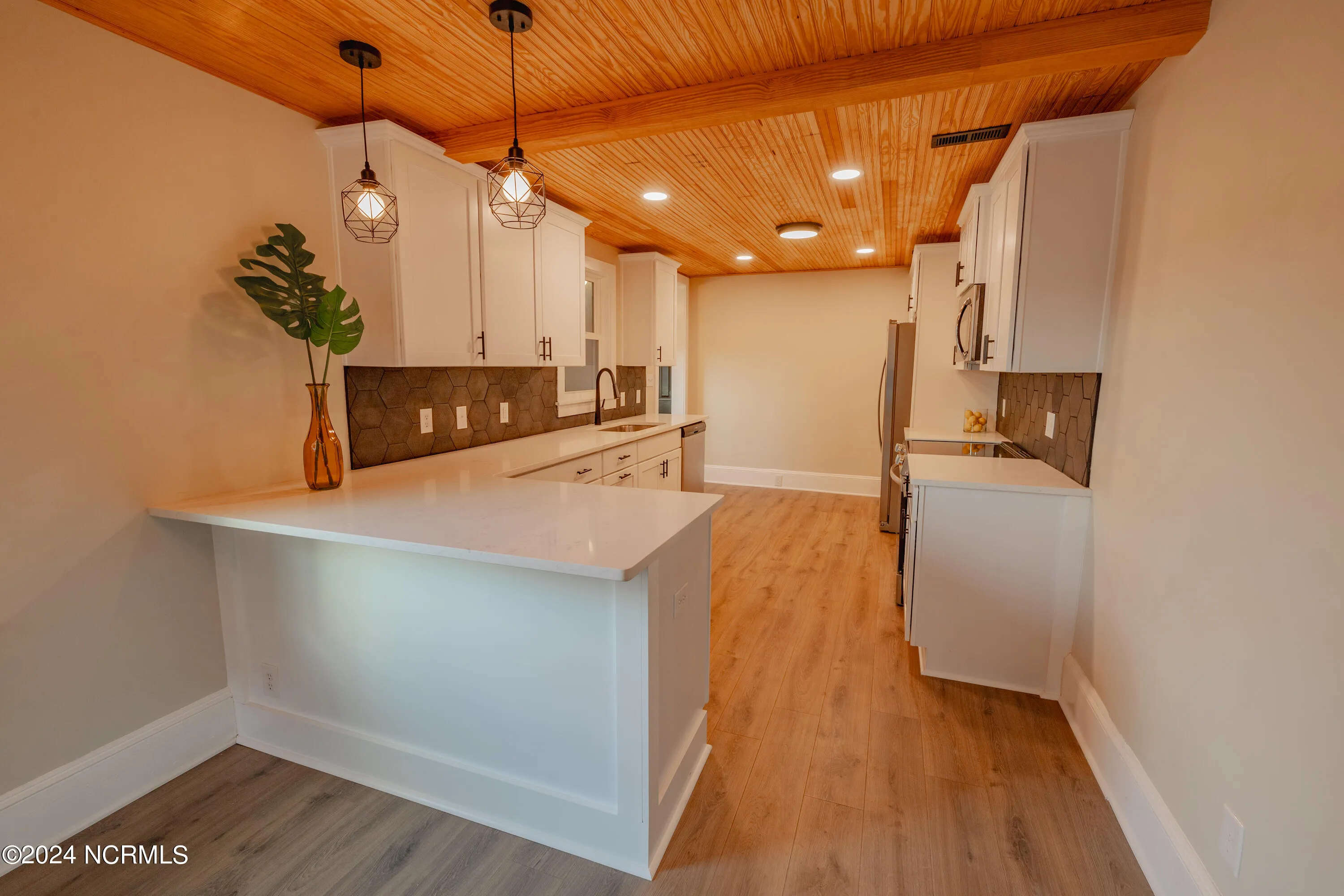 Wilmington, North Carolina 28401, United States, 2 Bedrooms Bedrooms, ,2 BathroomsBathrooms,Residential,Active,18195