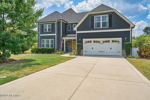 Single Family Residence in Whispering Pines NC 419 Goldenleaf Circle.jpg