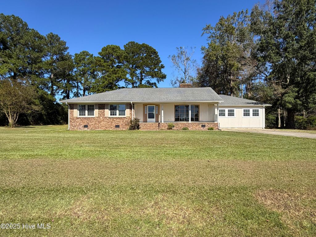 Photo of 772 Foreman Lane, Belhaven, NC 27810 (MLS # 100537428)
