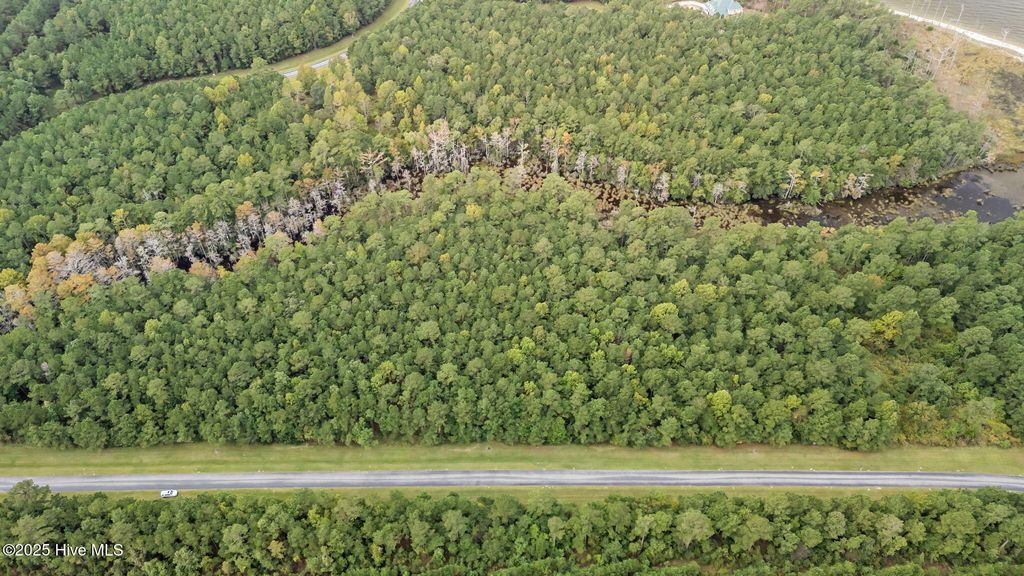 Photo of 207 Garbacon Drive, Beaufort, NC 28516 (MLS # 100536110)