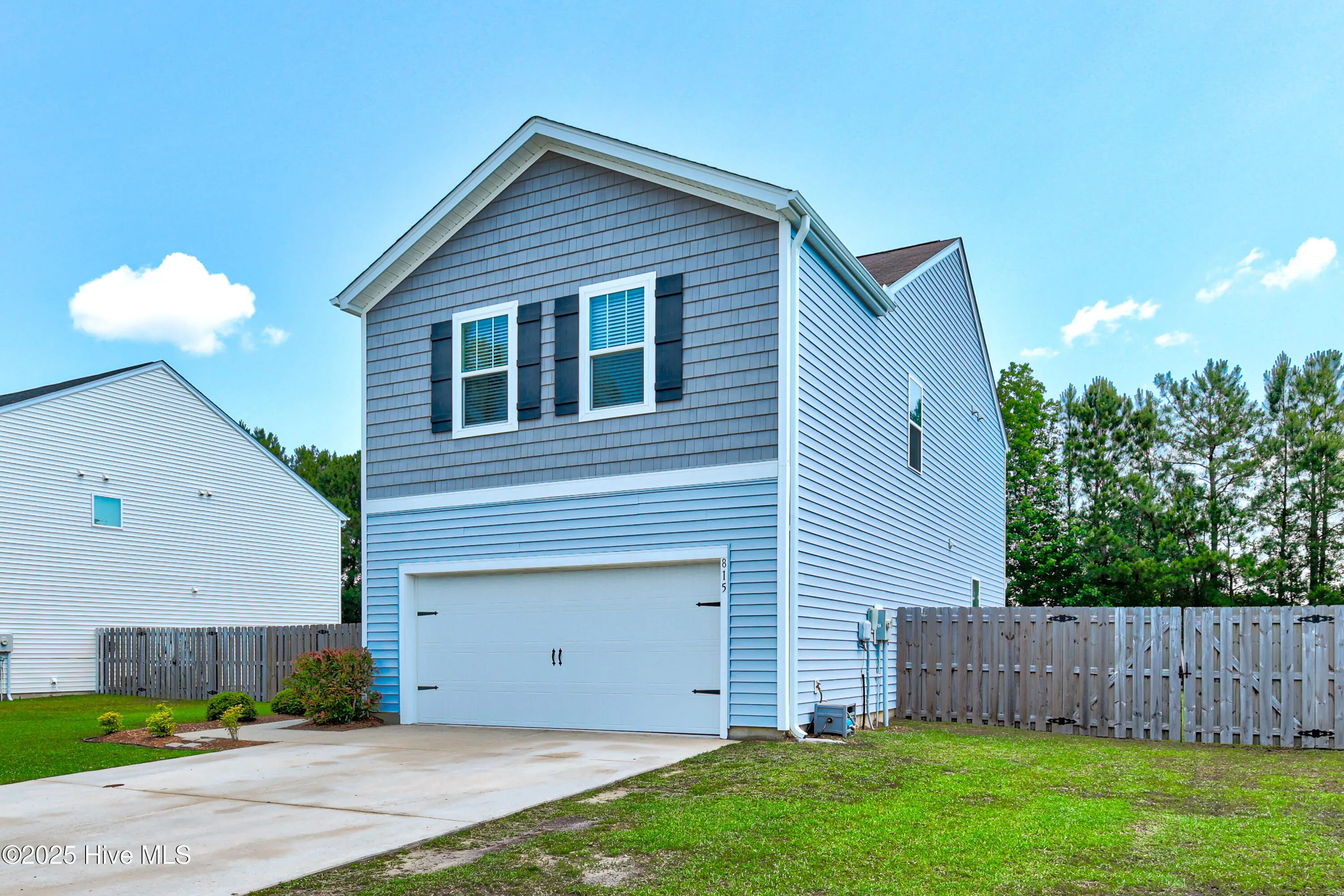 Leland, North Carolina 28451, United States, 4 Bedrooms Bedrooms, ,3 BathroomsBathrooms,Residential,Pending,133344