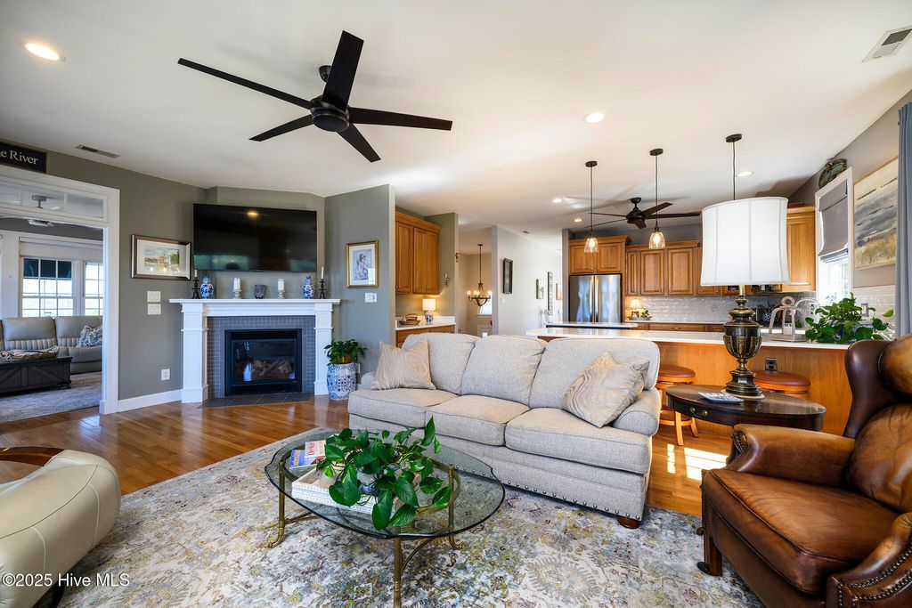 Photo of 307 Paradox Point Drive, Aurora, NC 27806 (MLS # 100537175)