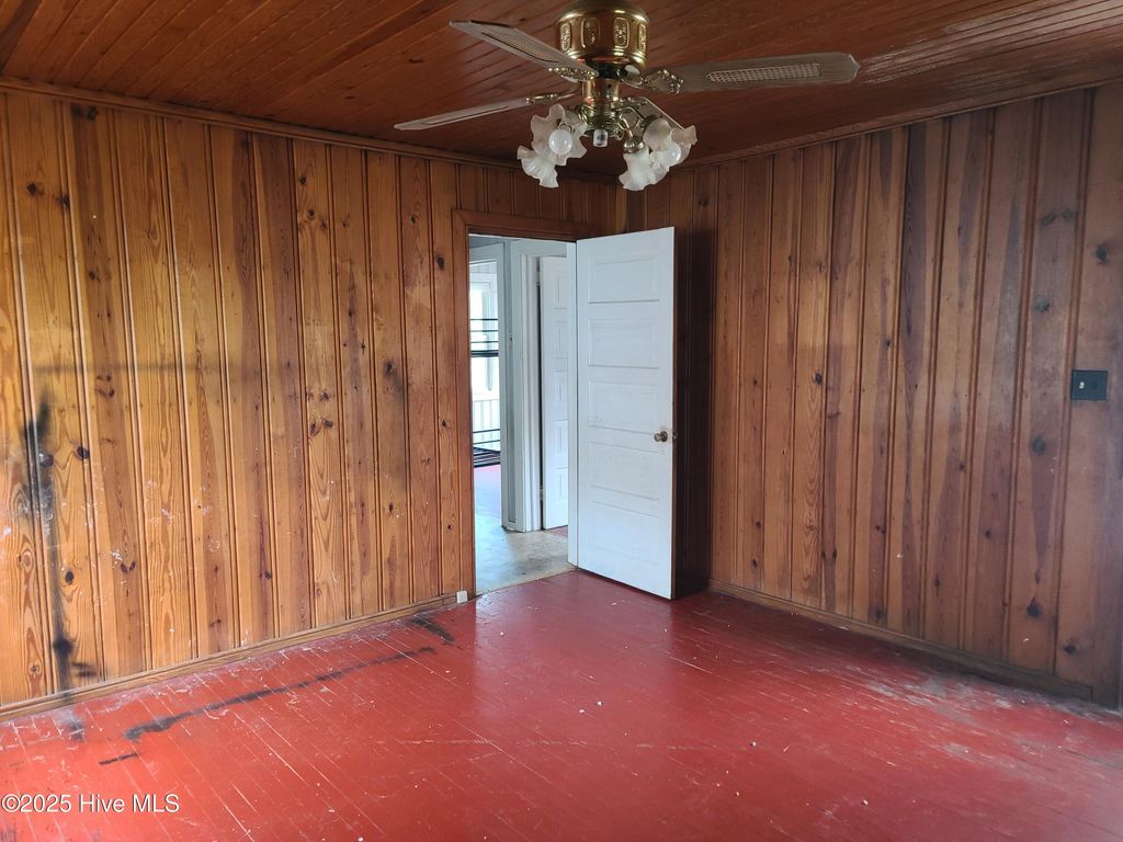 Photo of 212 Clay Street, Kinston, NC 28501 (MLS # 100542900)