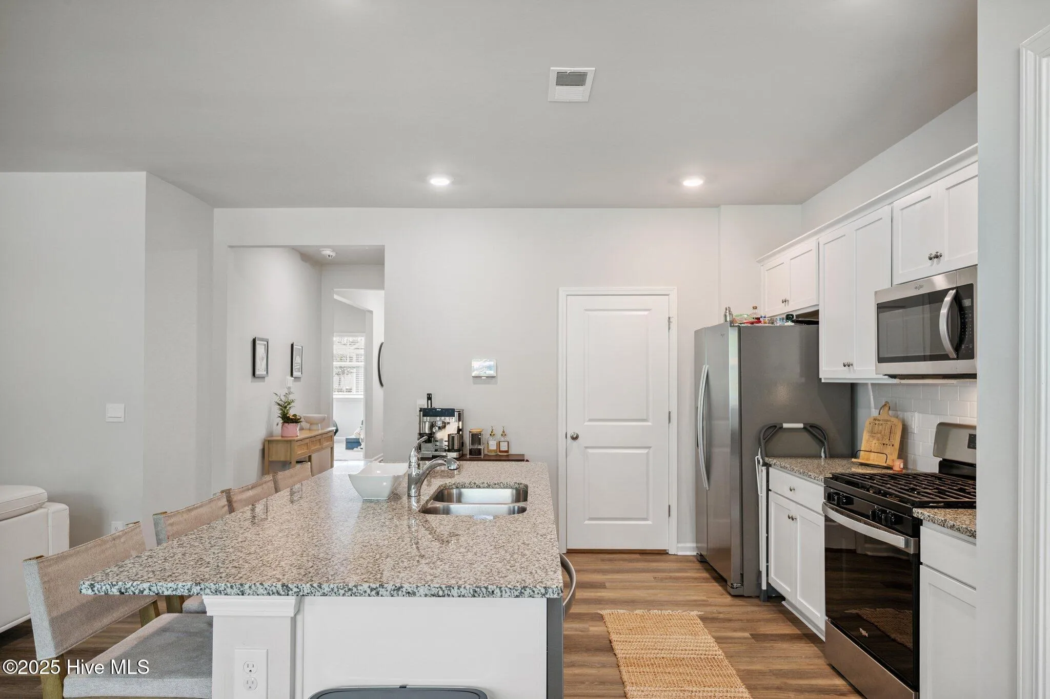 Leland, North Carolina 28451, United States, 3 Bedrooms Bedrooms, ,2 BathroomsBathrooms,Residential,Active,160068