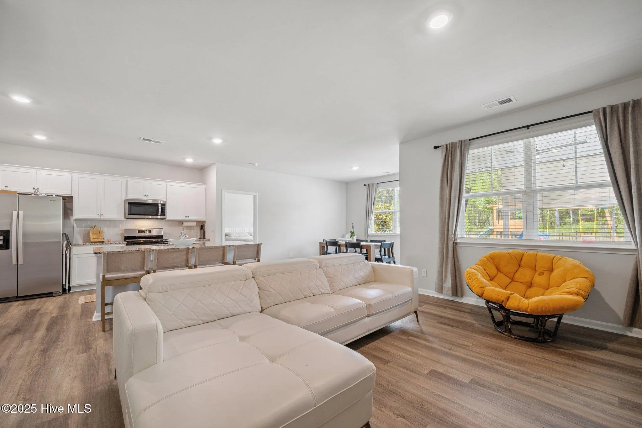 Leland, North Carolina 28451, United States, 3 Bedrooms Bedrooms, ,2 BathroomsBathrooms,Residential,Active,160068