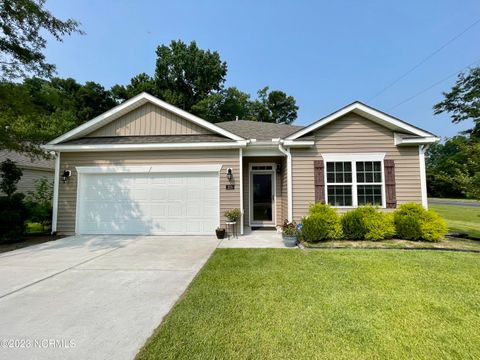 Photo of 200 Gabrielle Street, New Bern, NC 28560 (MLS # 100536581)