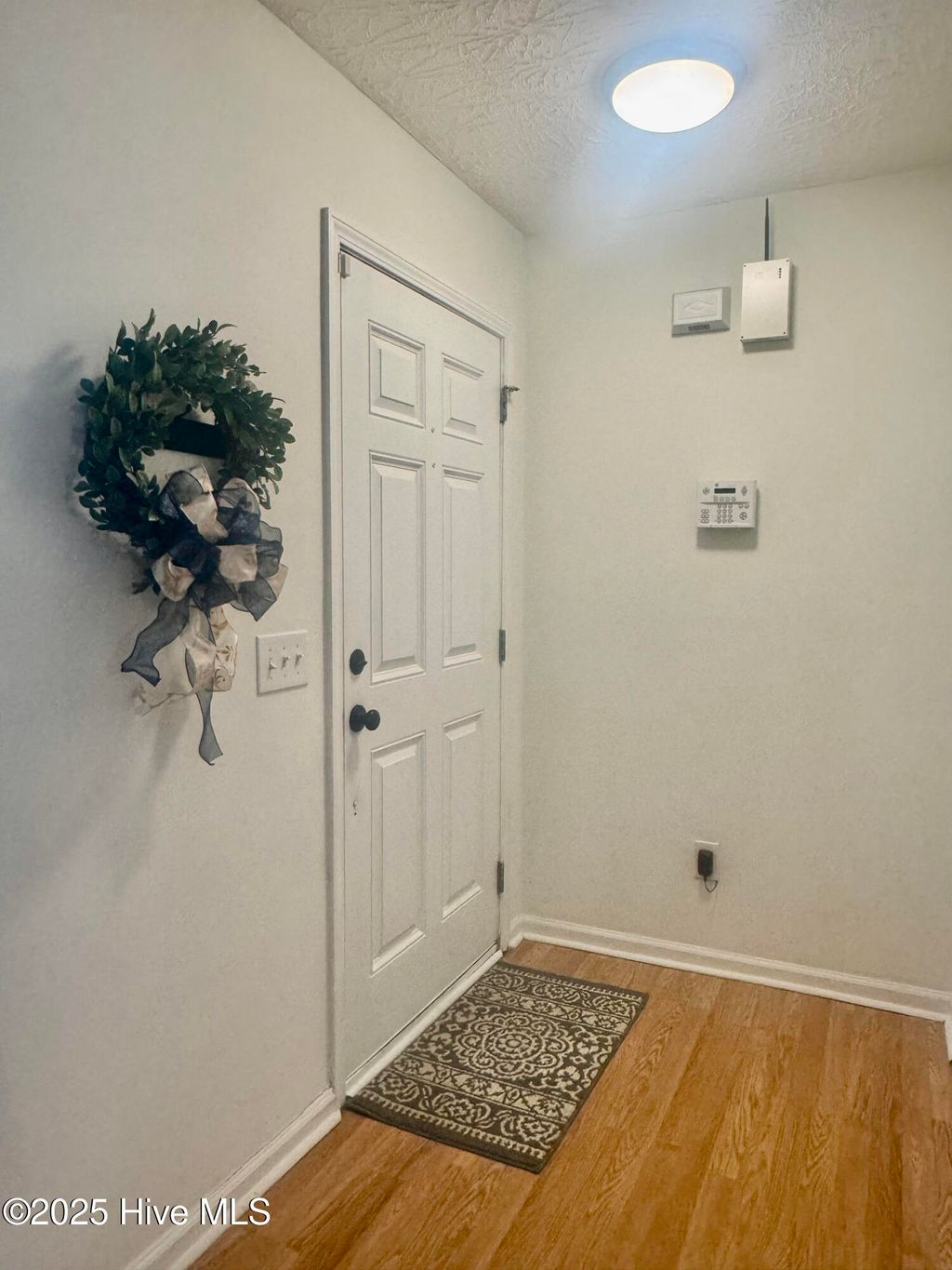 Photo of 206 Red Carnation Drive, Holly Ridge, NC 28445 (MLS # 100544308)