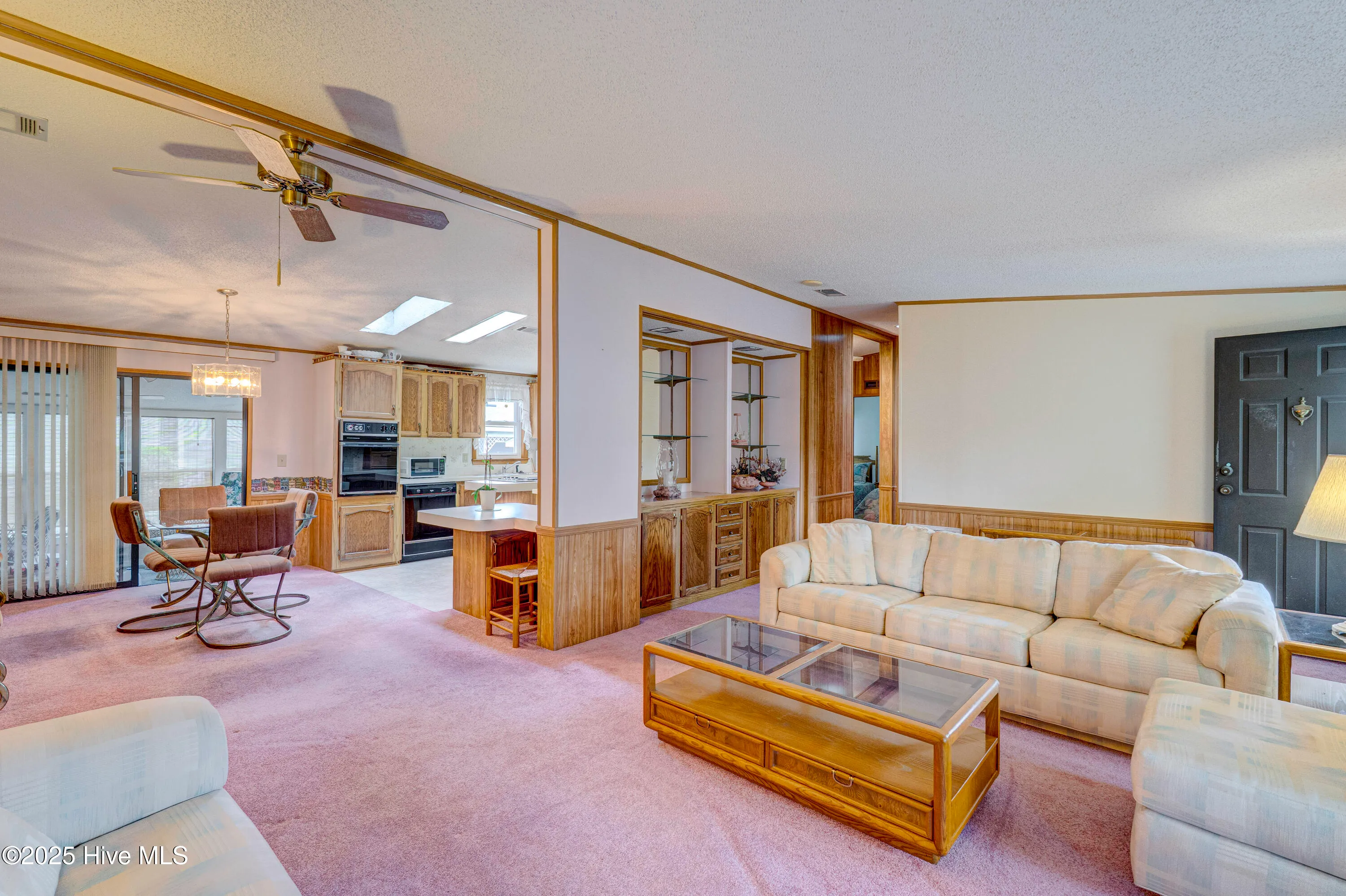 Hampstead, North Carolina 28443, United States, 3 Bedrooms Bedrooms, ,2 BathroomsBathrooms,Residential,Active,215486