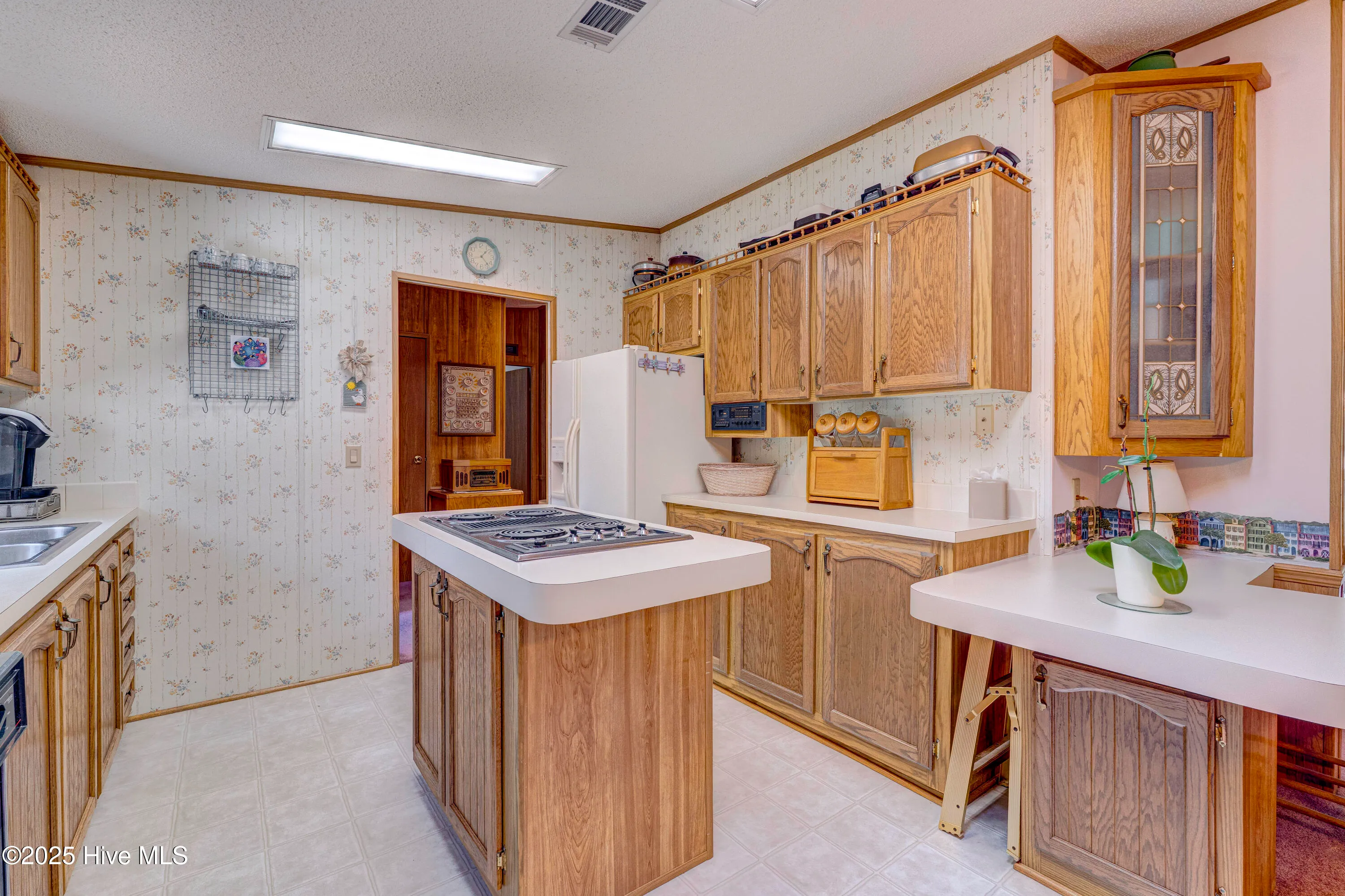 Hampstead, North Carolina 28443, United States, 3 Bedrooms Bedrooms, ,2 BathroomsBathrooms,Residential,Active,215486