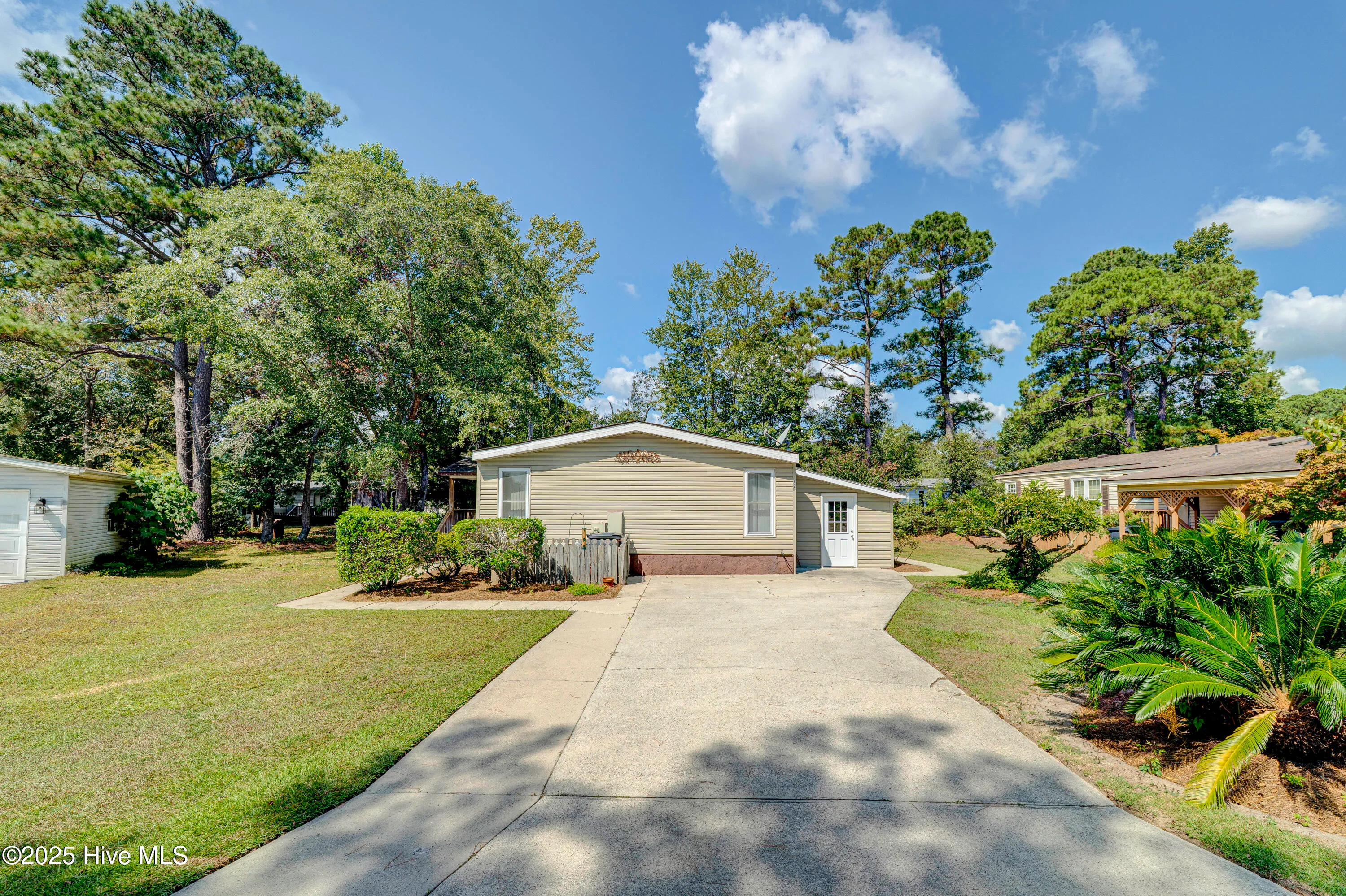 Hampstead, North Carolina 28443, United States, 3 Bedrooms Bedrooms, ,2 BathroomsBathrooms,Residential,Active,215486