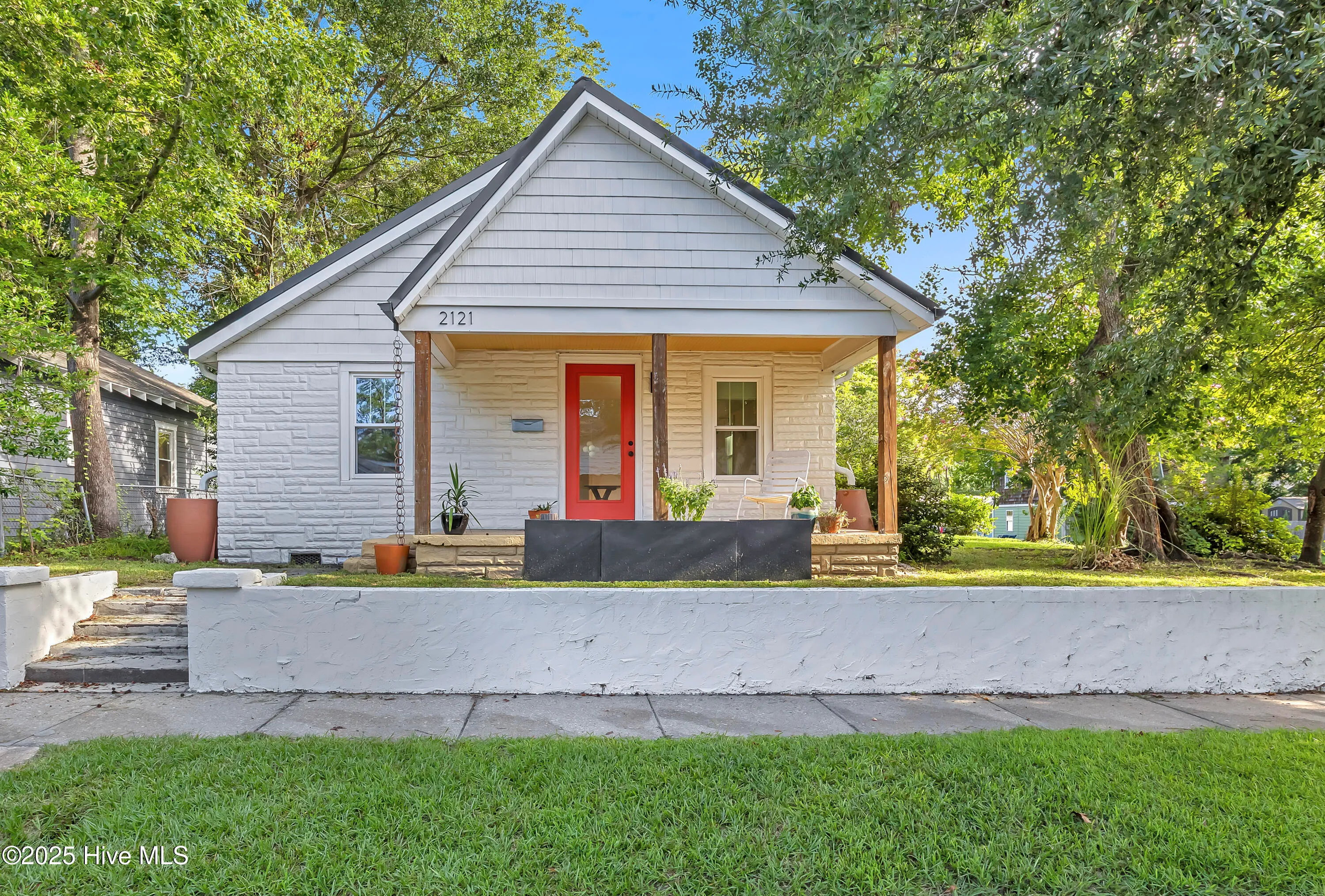 Wilmington, North Carolina 28403, United States, 4 Bedrooms Bedrooms, ,2 BathroomsBathrooms,Residential,Pending,185223