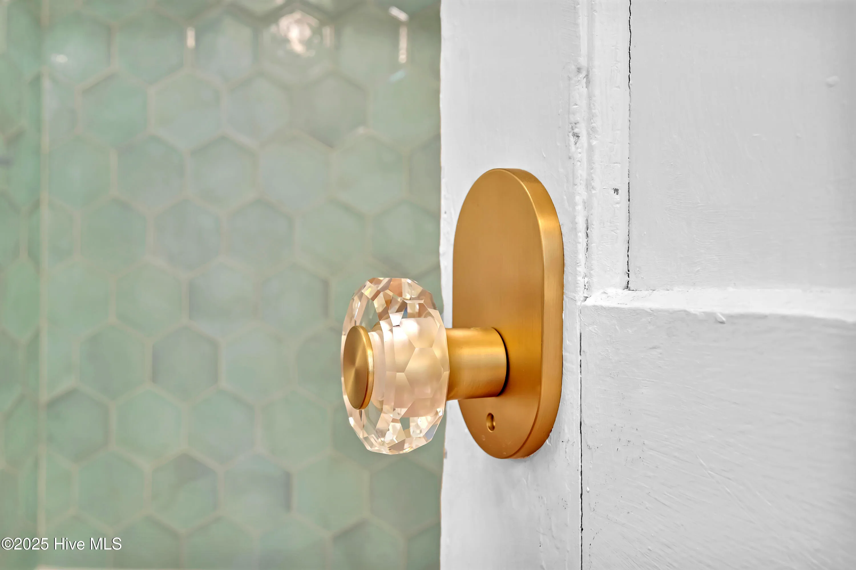 Wilmington, North Carolina 28403, United States, 4 Bedrooms Bedrooms, ,2 BathroomsBathrooms,Residential,Pending,185223