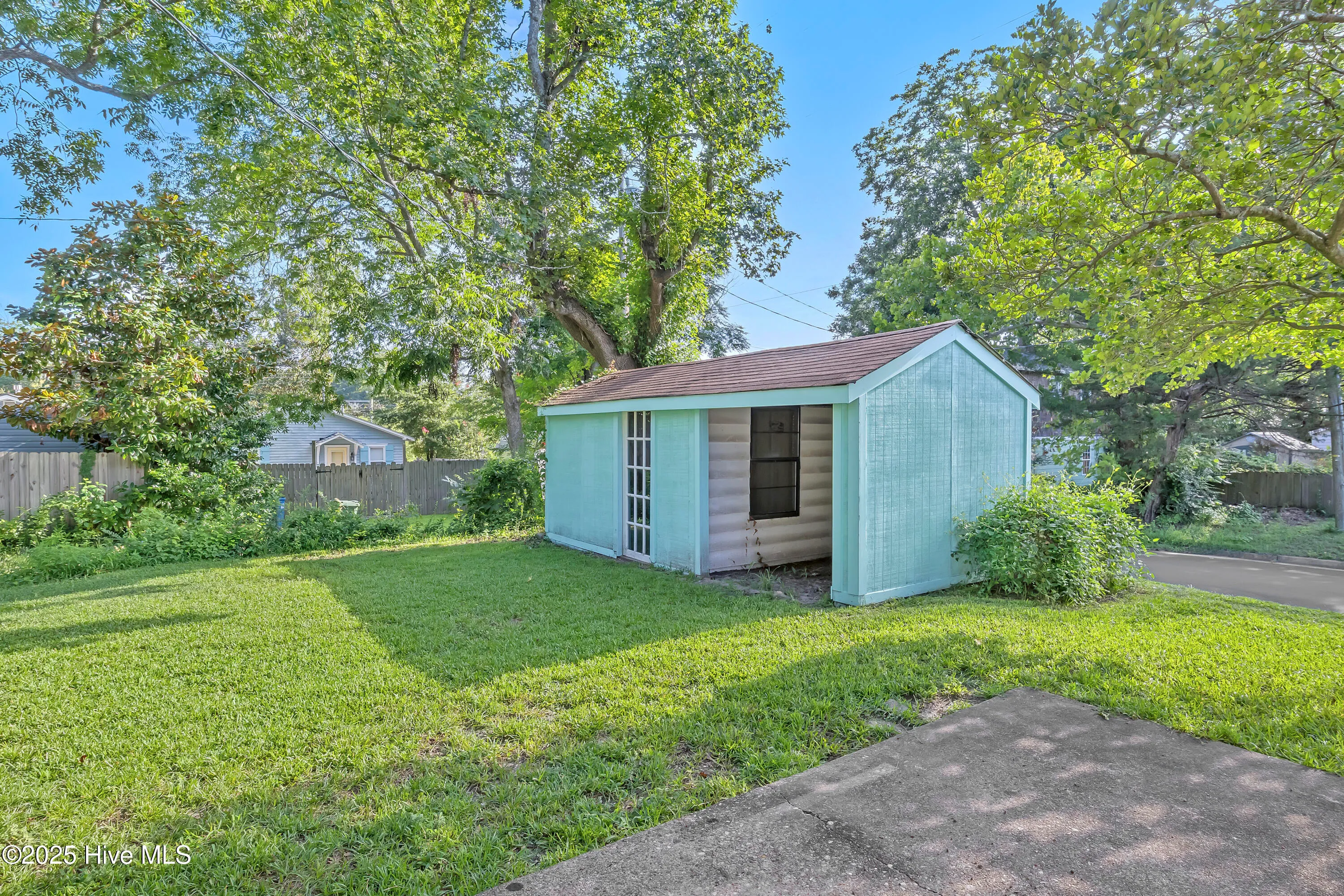 Wilmington, North Carolina 28403, United States, 4 Bedrooms Bedrooms, ,2 BathroomsBathrooms,Residential,Pending,185223