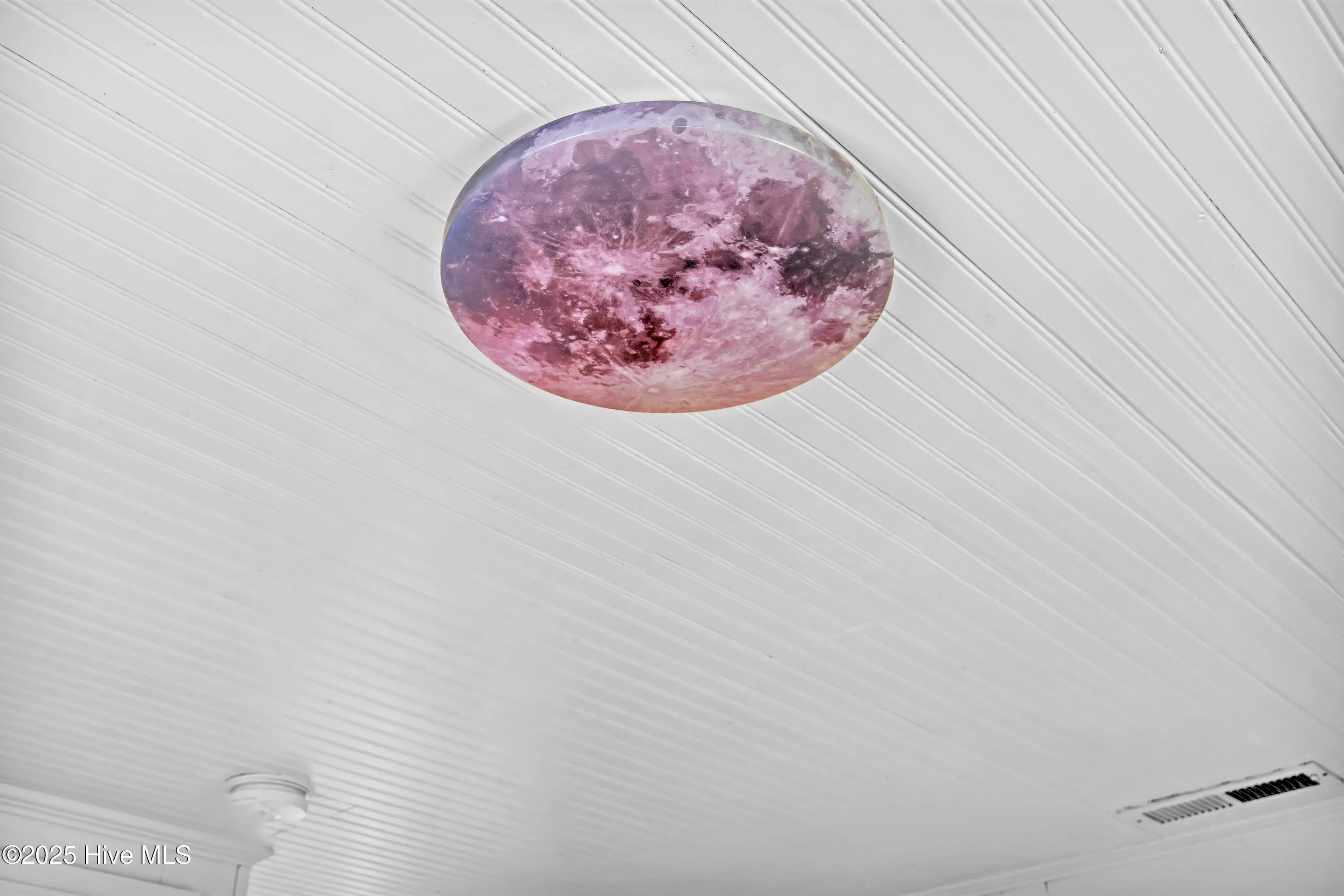 Wilmington, North Carolina 28403, United States, 4 Bedrooms Bedrooms, ,2 BathroomsBathrooms,Residential,Pending,185223