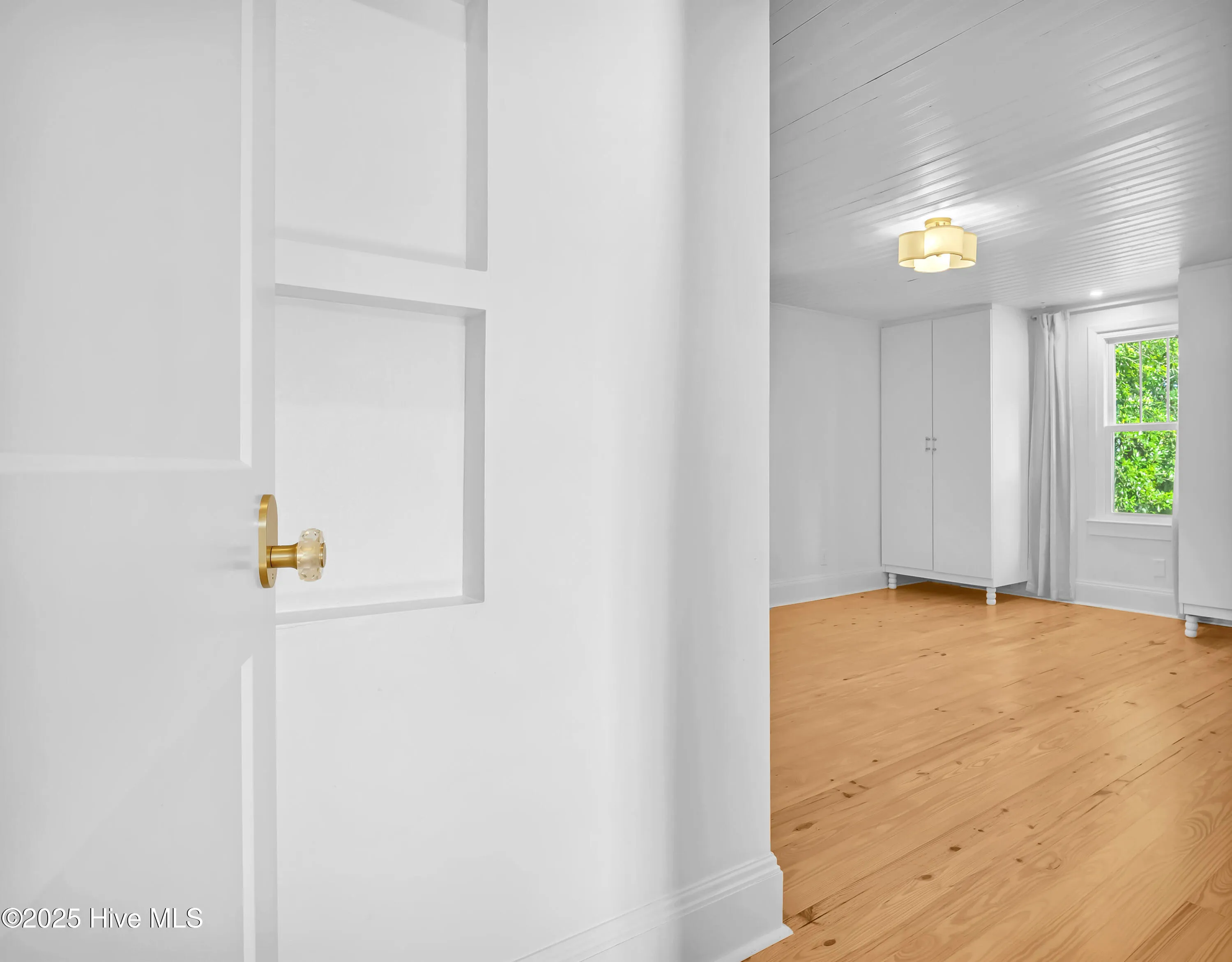 Wilmington, North Carolina 28403, United States, 4 Bedrooms Bedrooms, ,2 BathroomsBathrooms,Residential,Pending,185223