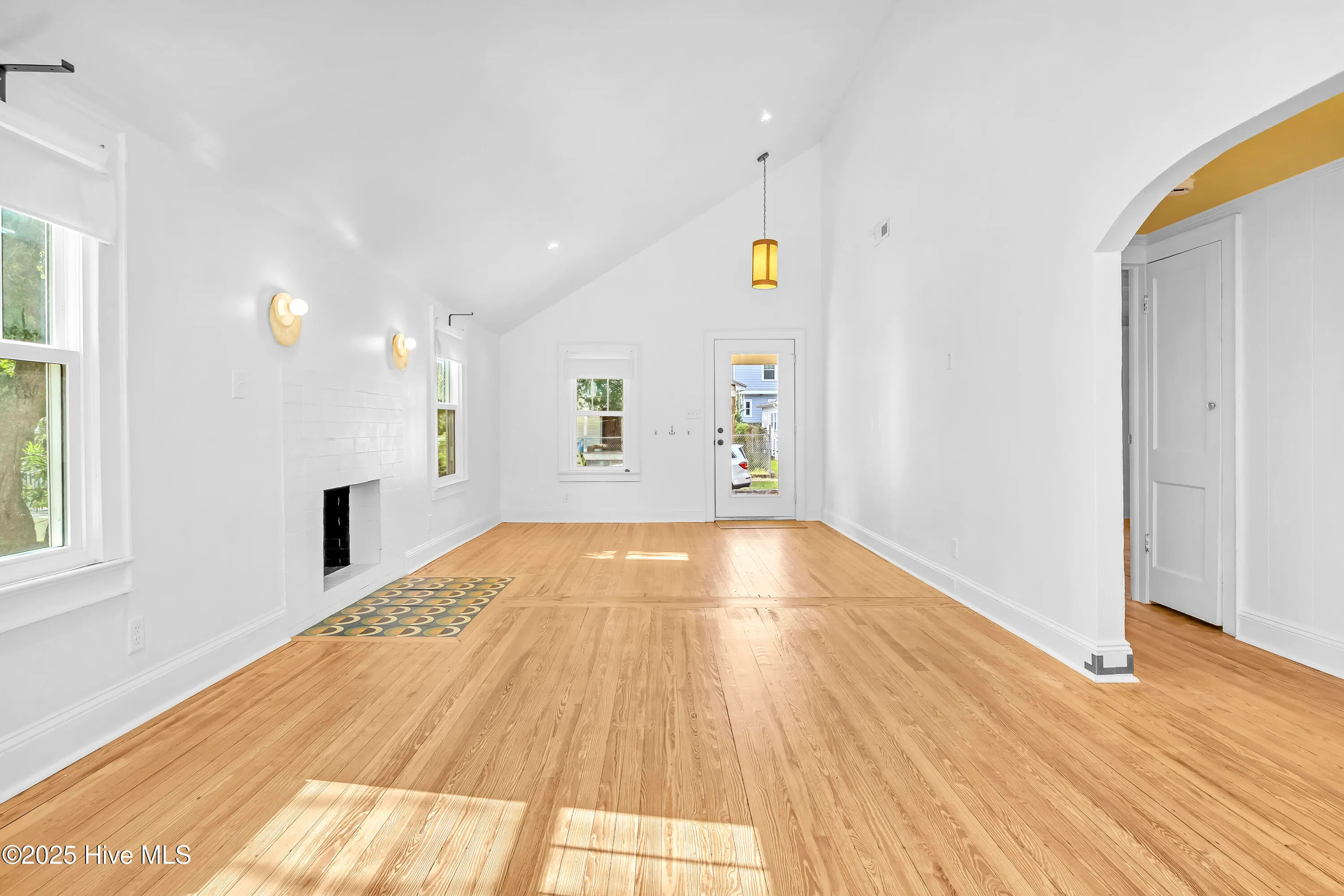 Wilmington, North Carolina 28403, United States, 4 Bedrooms Bedrooms, ,2 BathroomsBathrooms,Residential,Pending,185223