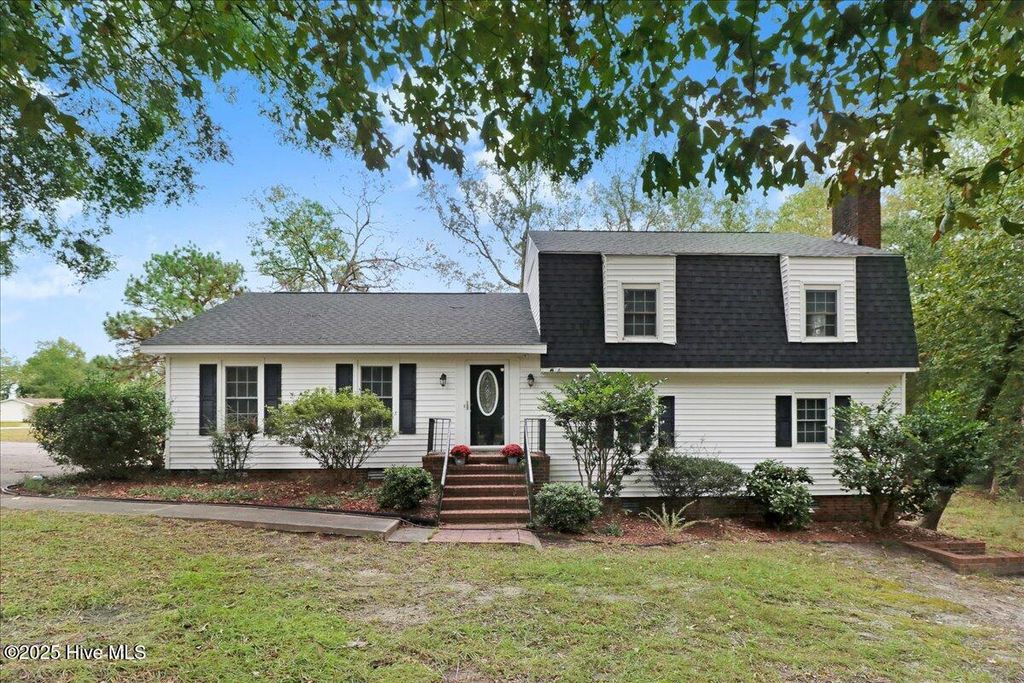 Photo of 108 Holland Hill Drive, Goldsboro, NC 27530 (MLS # 100536365)