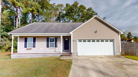 Photo of 202 Wagon Court, Richlands, NC 28574 (MLS # 100538716) Photo of 202 Wagon Court, Richlands, NC 28574 (MLS # 100538716)