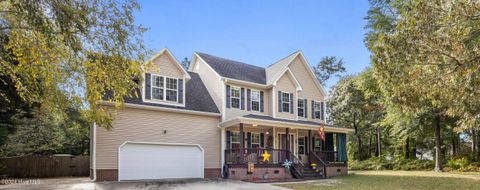 A home in Sneads Ferry