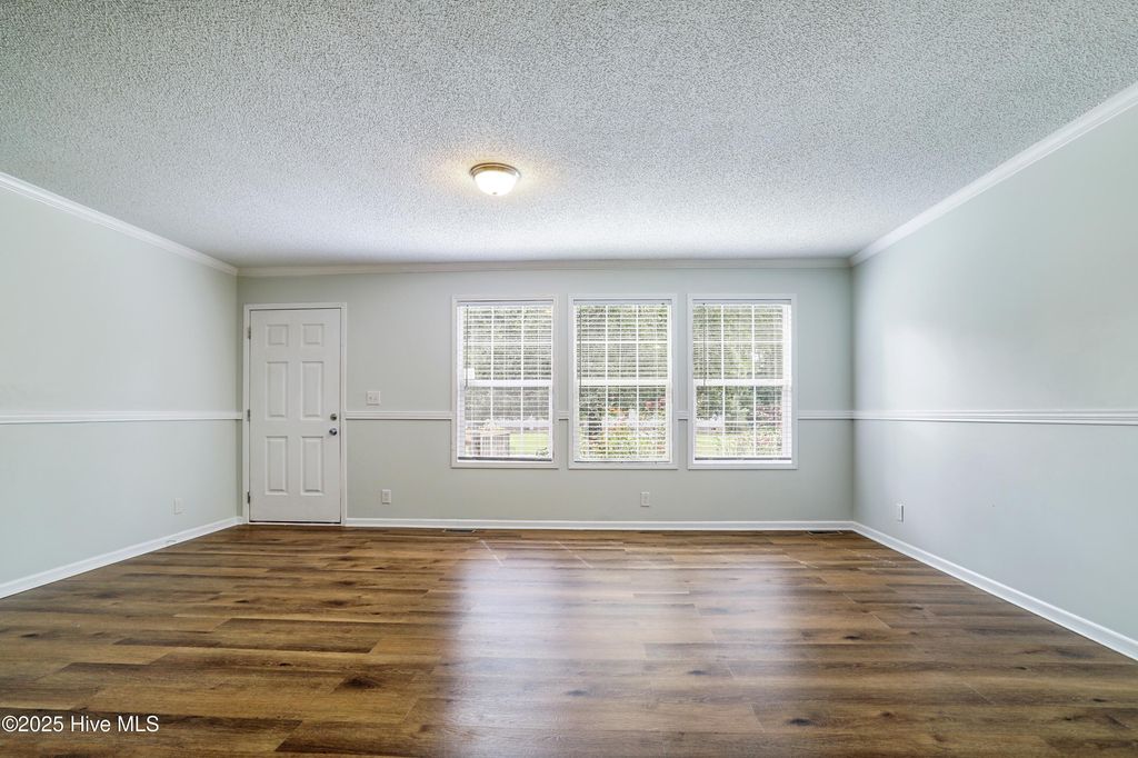 Photo of 118 Dreyton Hall Court, Rocky Point, NC 28457 (MLS # 100527269)