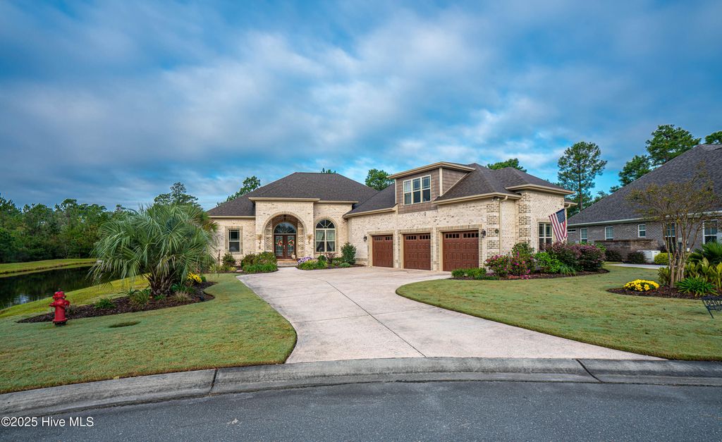 Photo of 8462 Forest Crest Court, Leland, NC 28451 (MLS # 100536543)