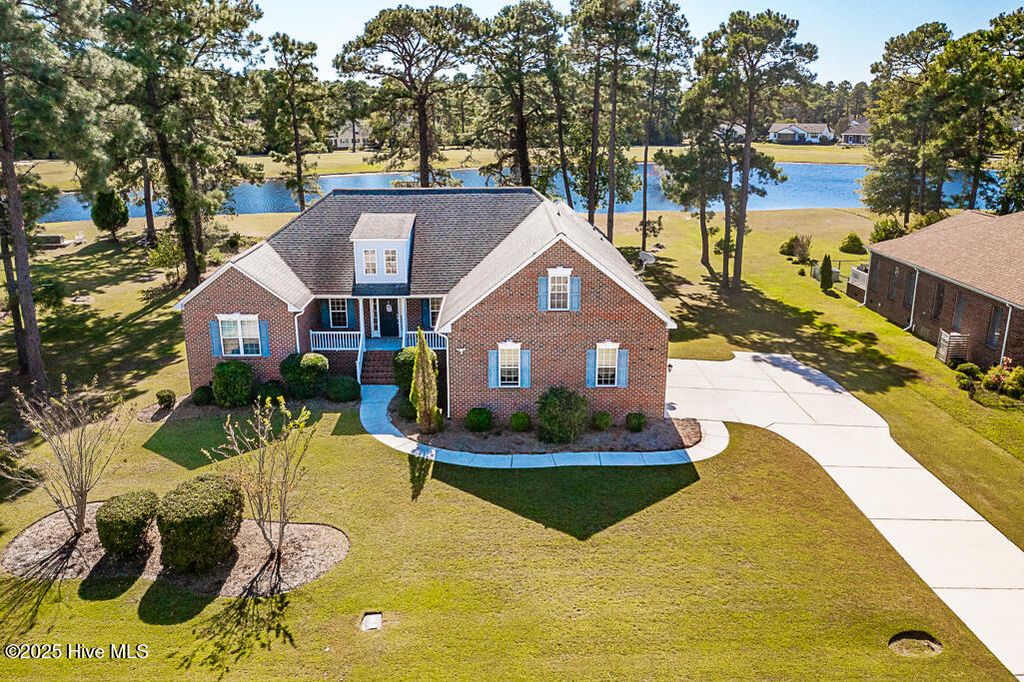 Photo of 2011 Caracara Drive, New Bern, NC 28560 (MLS # 100541085)