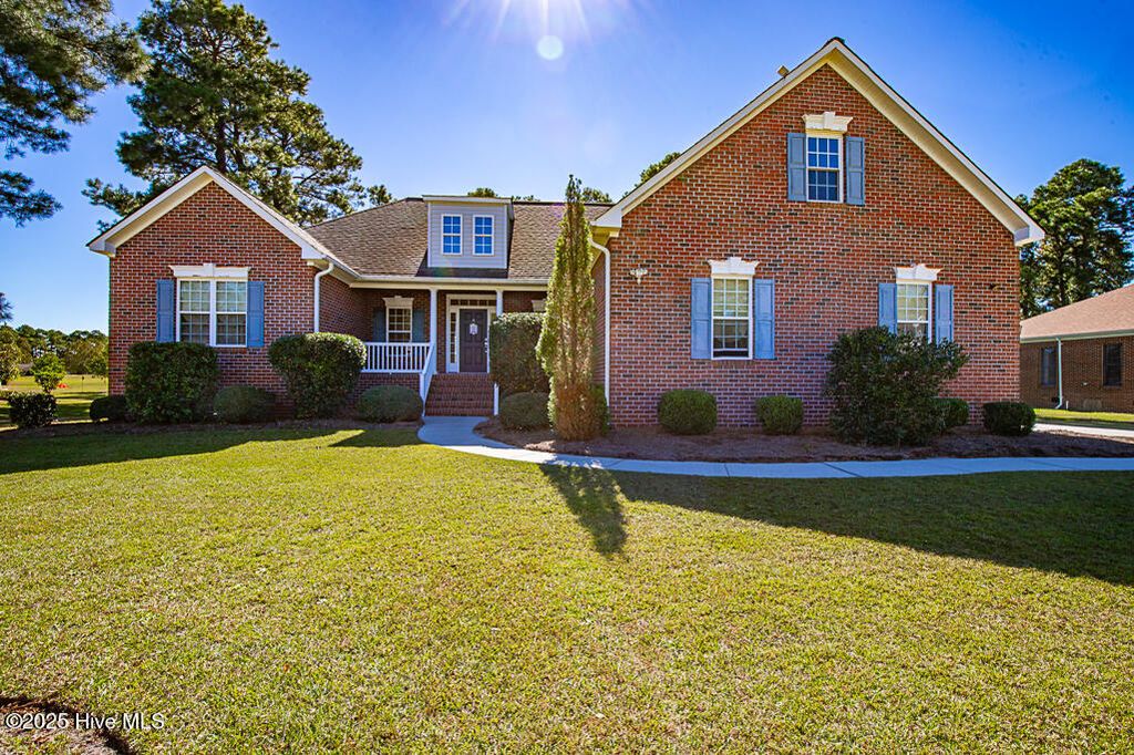 Photo of 2011 Caracara Drive, New Bern, NC 28560 (MLS # 100541085)