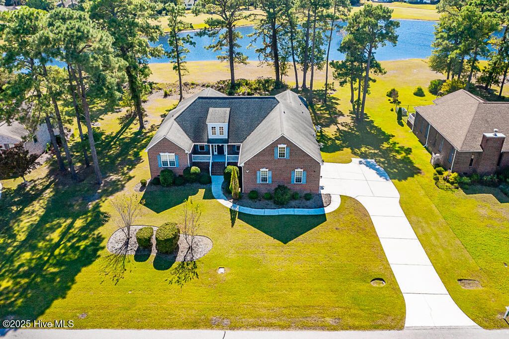 Photo of 2011 Caracara Drive, New Bern, NC 28560 (MLS # 100541085)
