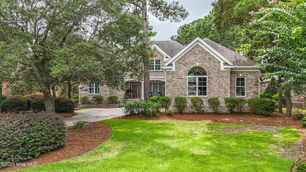 Photo of 537 Gladstone Circle SW, Ocean Isle Beach, NC 28469 (MLS # 100525111)