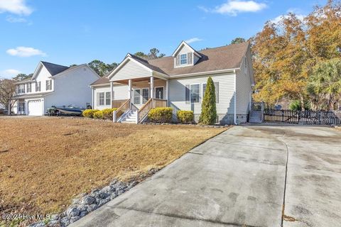 A home in Hubert