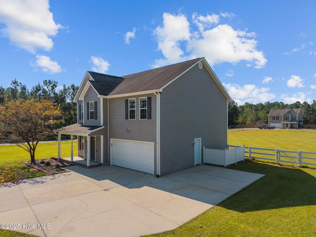 Photo of 241 Scott Jenkins Road, Jacksonville, NC 28540 (MLS # 100531960)