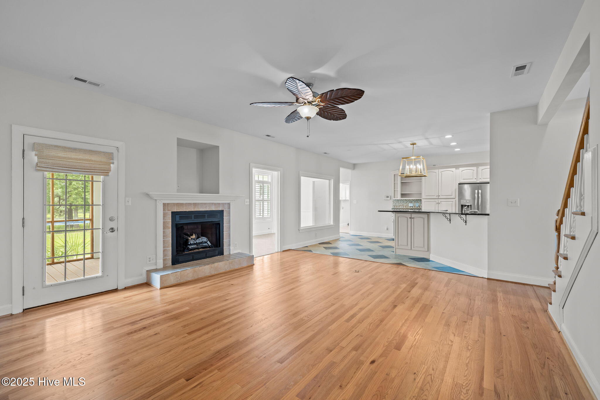 1401 Dills Creek Lane