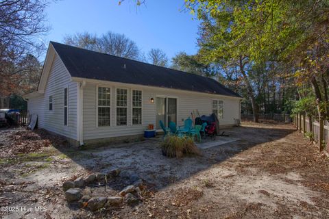 A home in Sneads Ferry