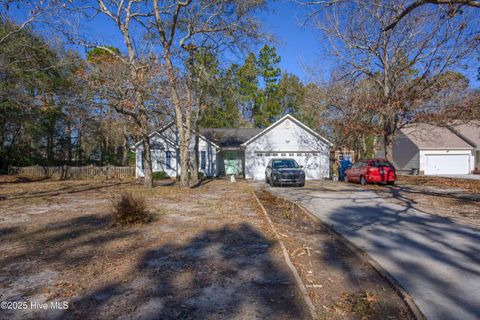 A home in Sneads Ferry