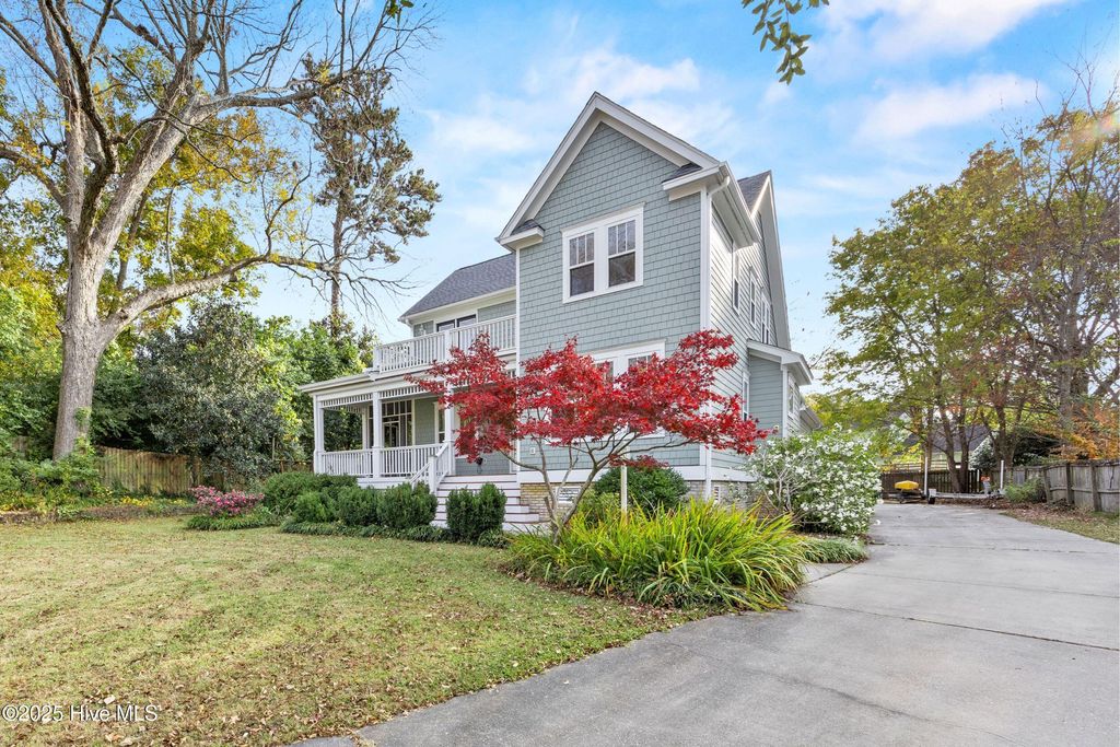 Photo of 1608 Herring Lane, Wilmington, NC 28403 (MLS # 100542803)